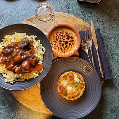 Les Cuves - Saintes 4* Chaniers