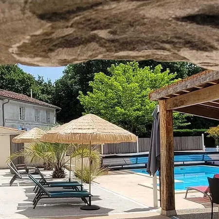 Bed & Breakfast Les Cuves - Saintes