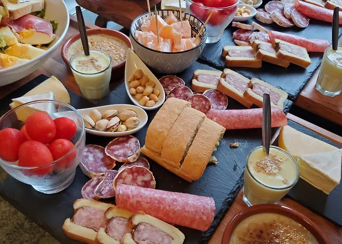 Les Cuves - Saintes Bed and breakfast